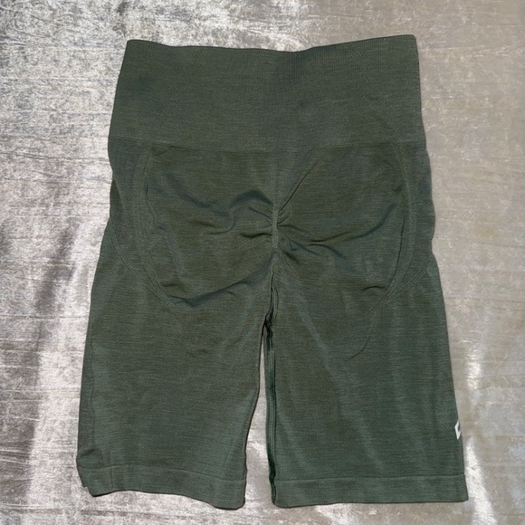 Oner Active Sage Green Effortless Cycling Shorts and Strappy Bralette (S) - Picture 8 of 11